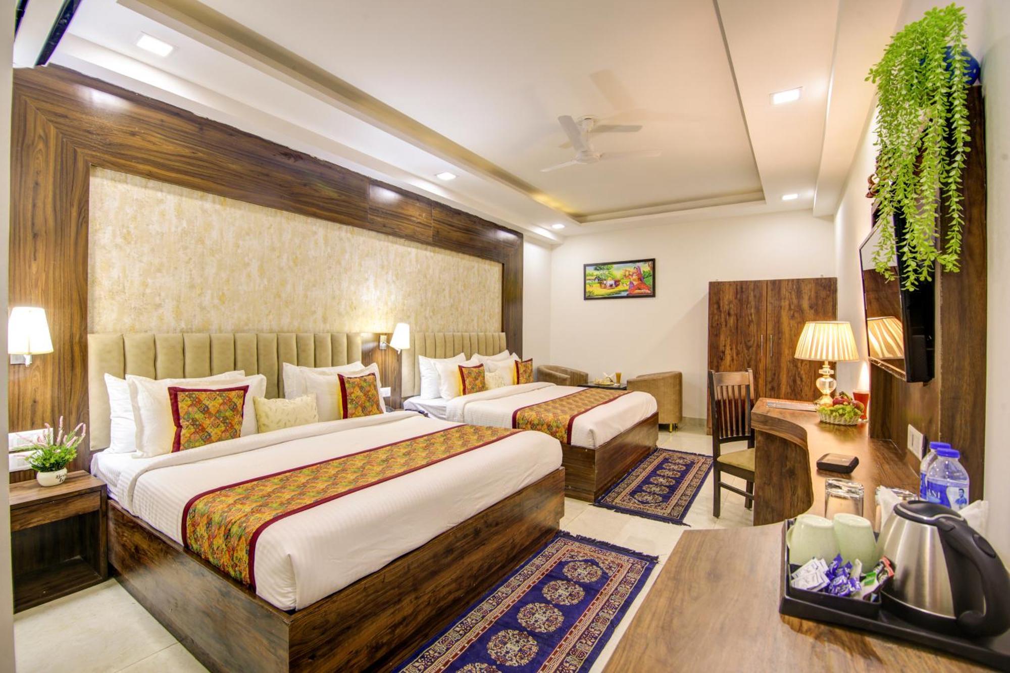 Hotel Prithvi-Raj Near Delhi Airport New Delhi Exterior photo