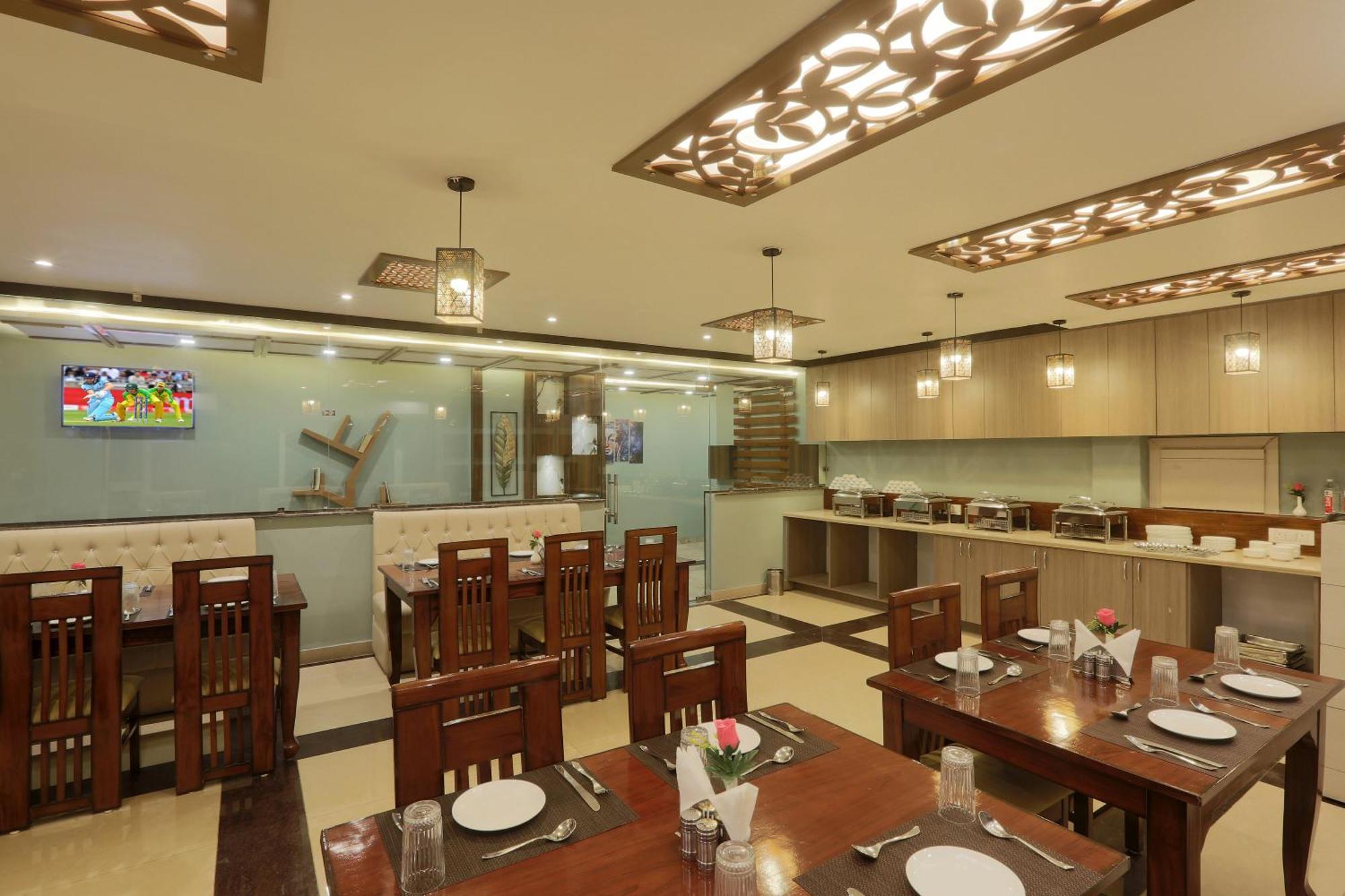 Hotel Prithvi-Raj Near Delhi Airport New Delhi Exterior photo
